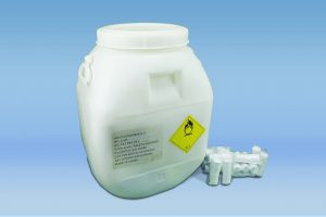 Agente oxidante ácido especializado para cloración de aguas a nivel institucional