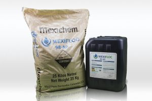 Sal de hierro para procesos de coagulación de aguas y tratamientos de retrograbado